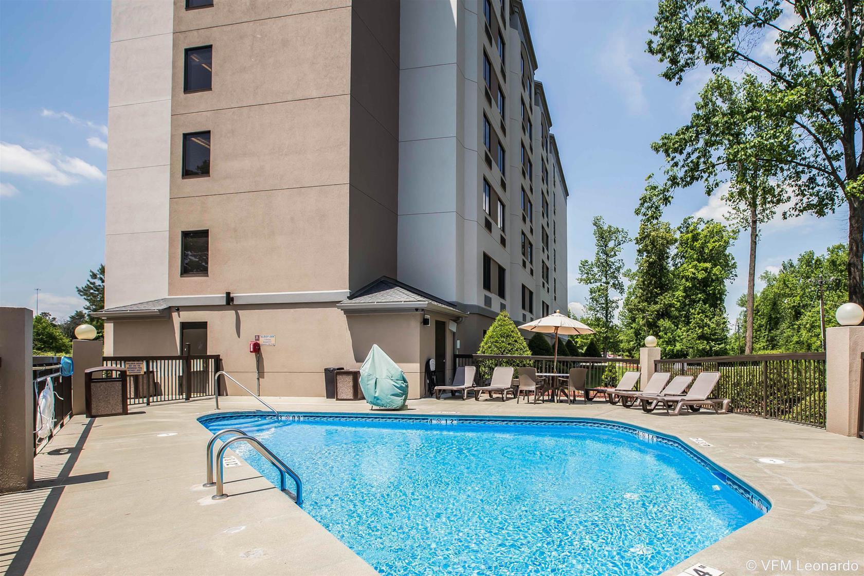 Sleep Inn Greensboro Airport Exterior photo