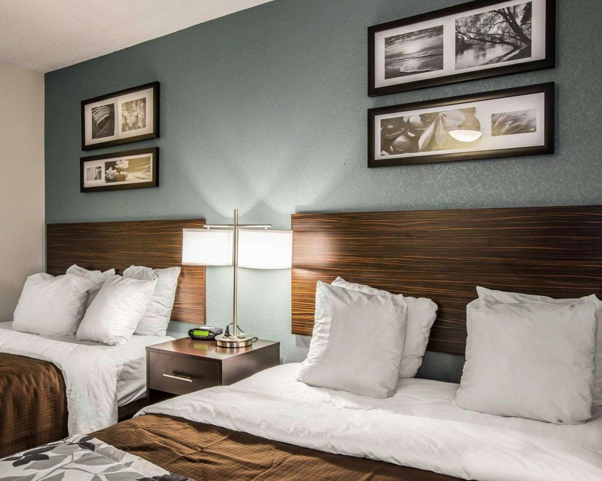 Sleep Inn Greensboro Airport Exterior photo